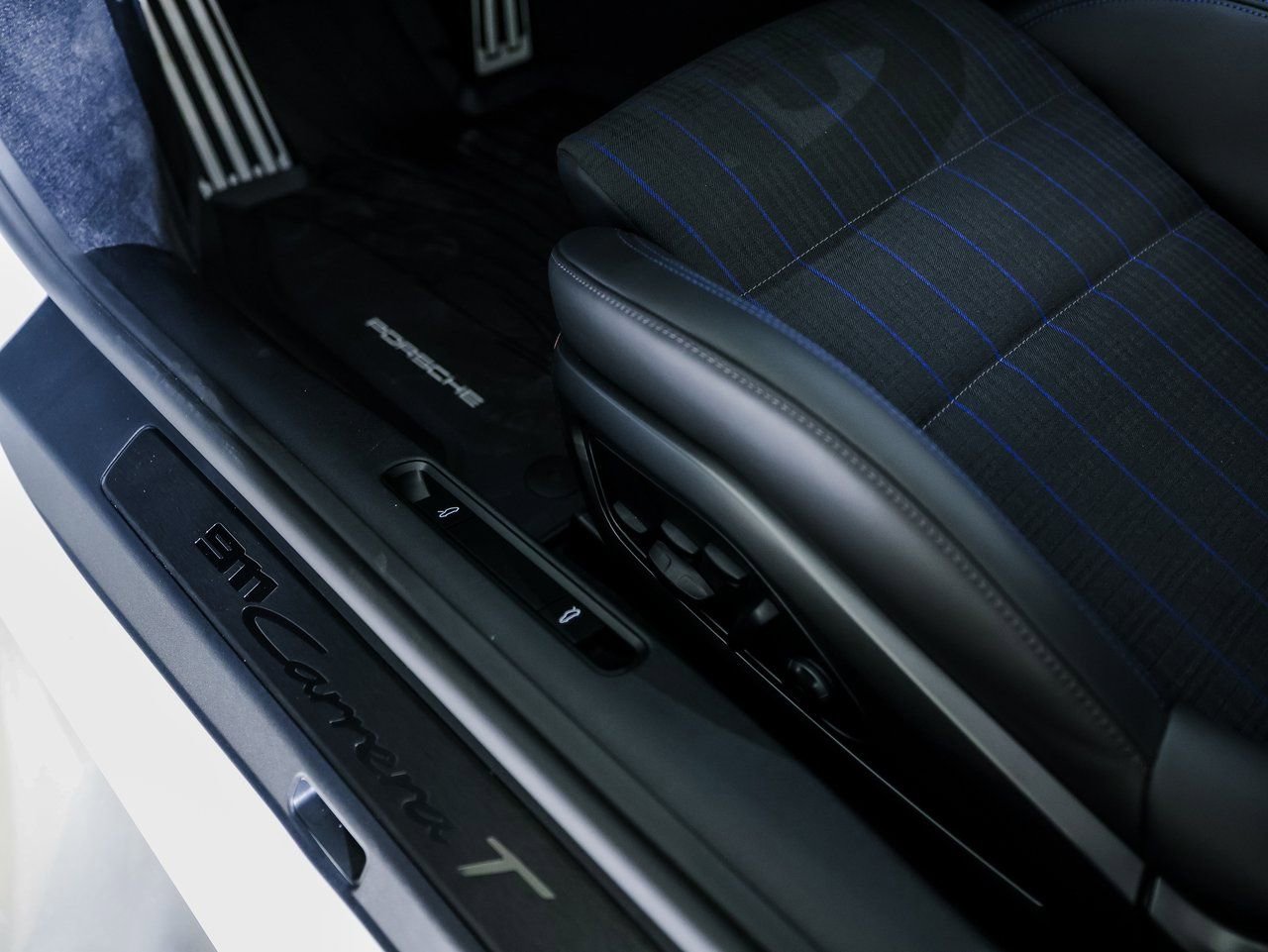 New 2026 Porsche 911 Carrera T image 14