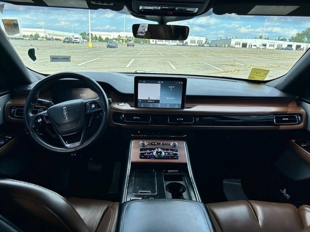 Used 2020 Lincoln Aviator Reserve w/ Equipment Group 201A AWD/4WD image 15