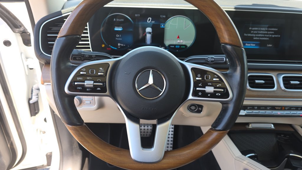 Used 2021 Mercedes-Benz GLS 580 4MATIC image 15