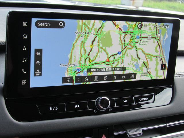 New 2025 Mitsubishi Outlander SE image 16