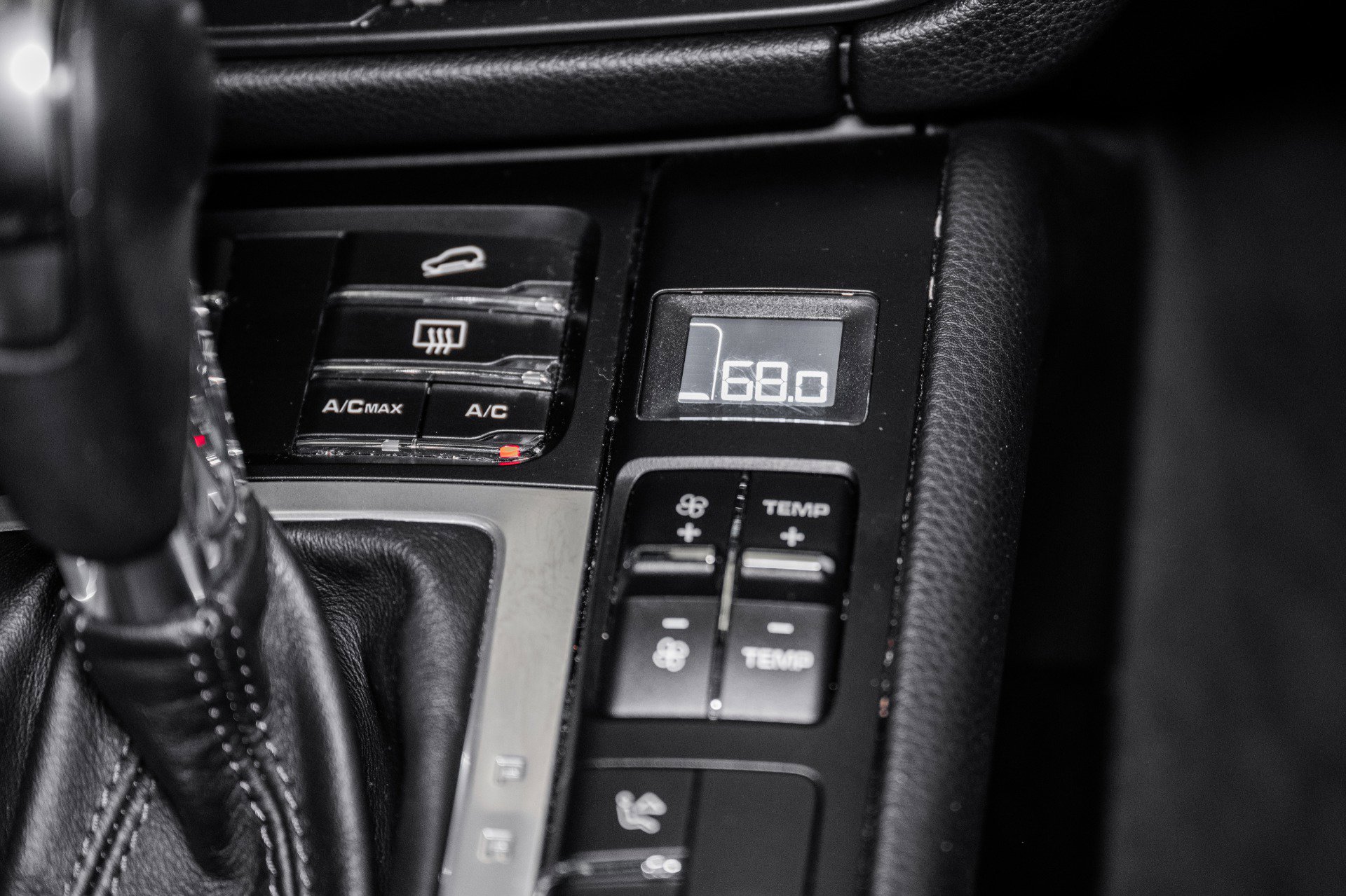 Used 2021 Porsche Macan S image 44