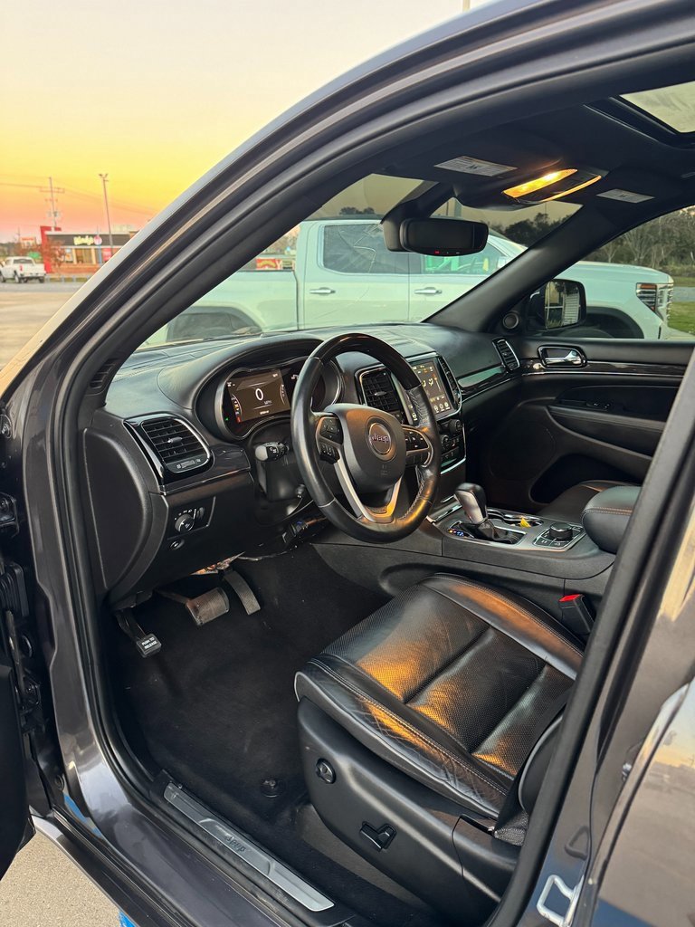 Used 2020 Jeep Grand Cherokee Overland image 8