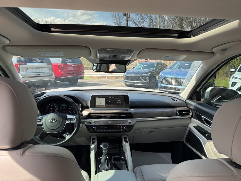 Used 2020 Kia Telluride EX image 17