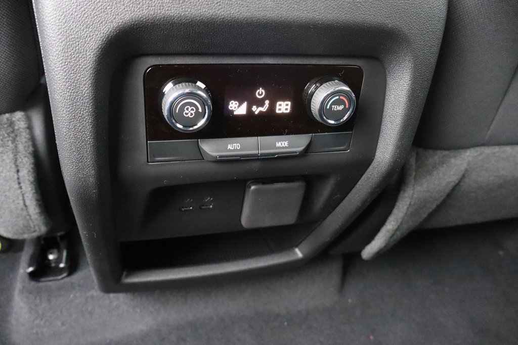 New 2026 Chevrolet Traverse LT w/ Driver Confidence Package image 24