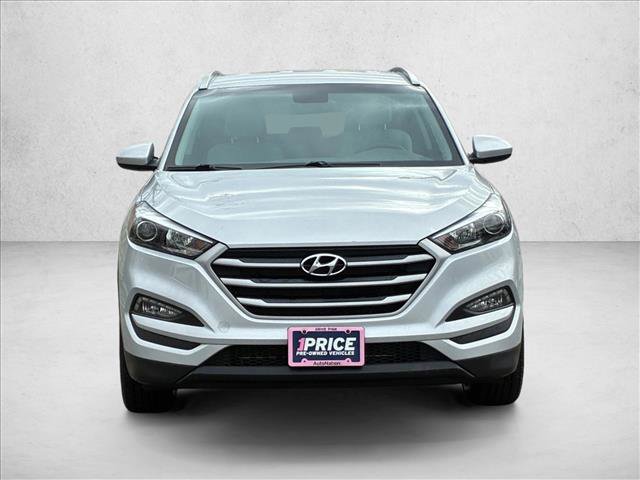 Used 2017 Hyundai Tucson SE video 2