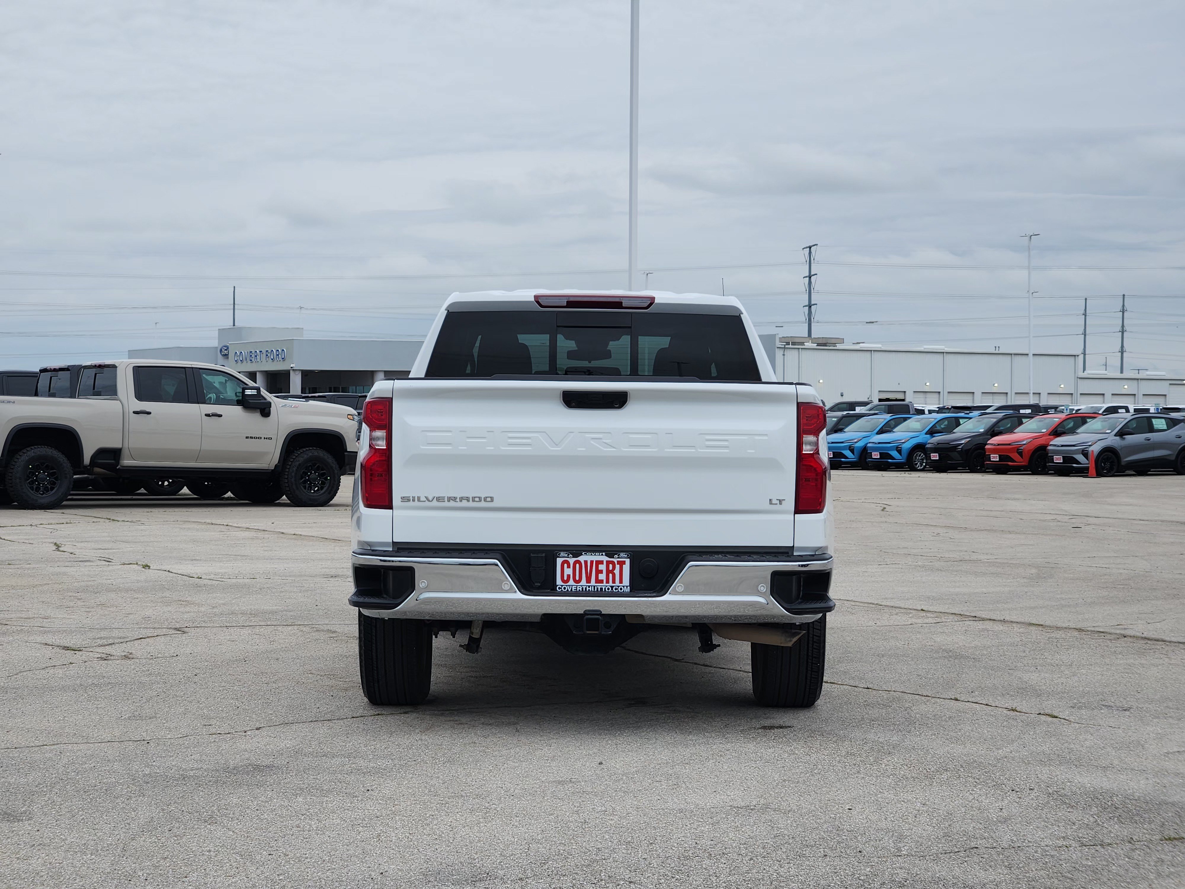 Used 2025 Chevrolet Silverado 1500 LT w/ Safety Package AWD/4WD image 6