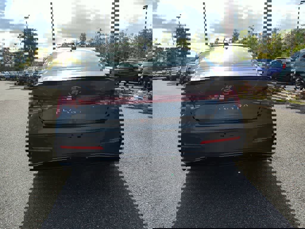 New 2026 Hyundai Elantra SEL Sport Premium FWD image 6