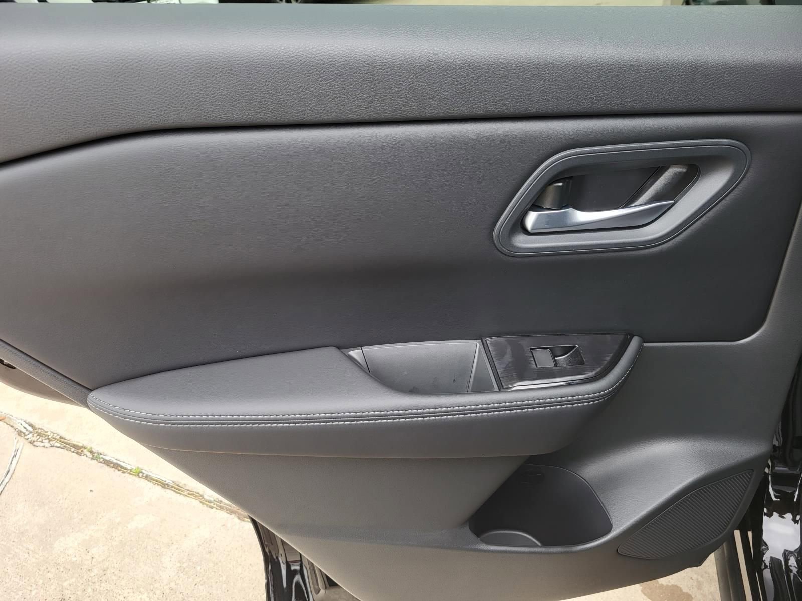 New 2026 Nissan Rogue SV image 15