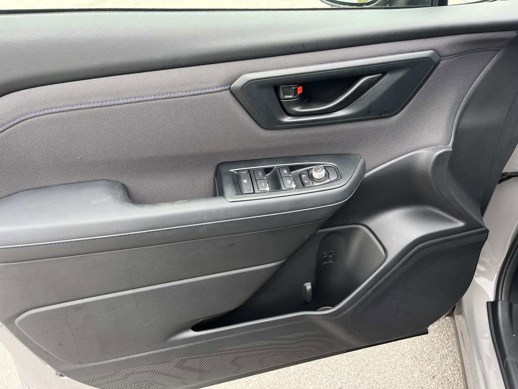 Used 2025 Subaru Forester Premium w/ Convenience Package #2 image 26