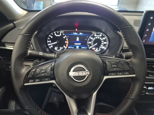 Certified 2025 Nissan Altima 2.5 SR w/ SR Premium Package AWD/4WD image 13