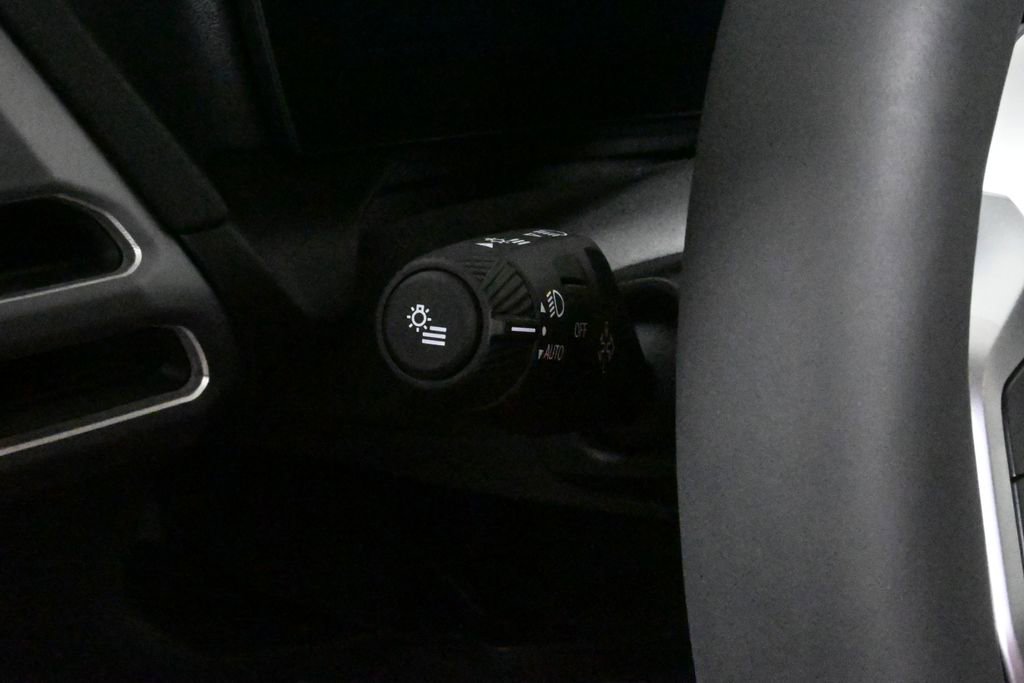 Used 2025 BMW M235i xDrive w/ Premium Package image 27