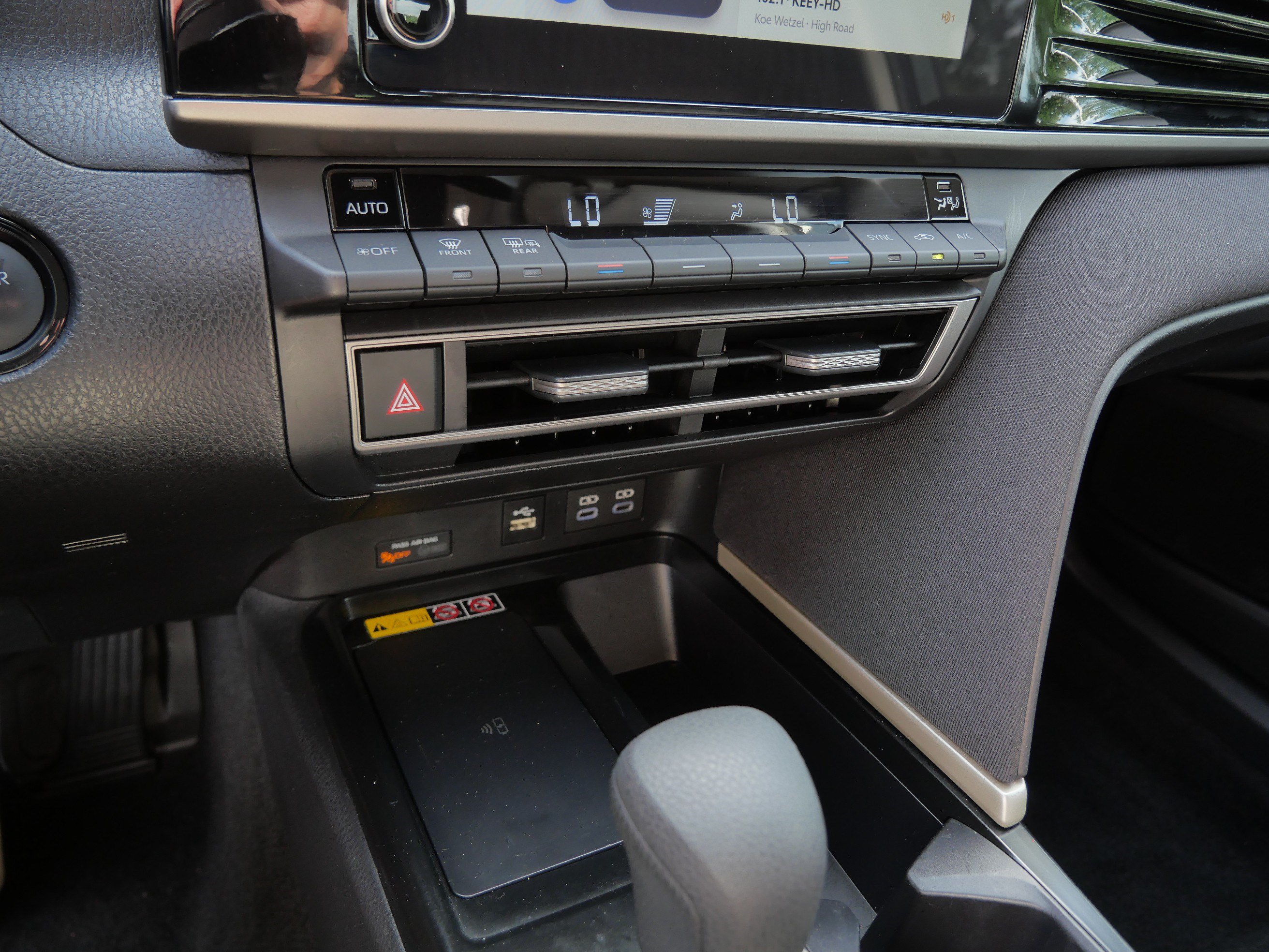 Certified 2025 Toyota Camry LE w/ Convenience Package FWD image 24