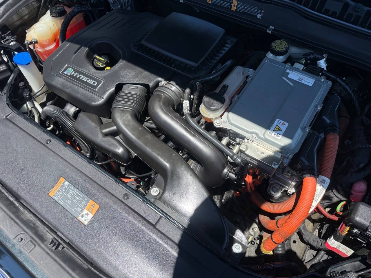 Used 2014 Ford Fusion Titanium FWD image 18