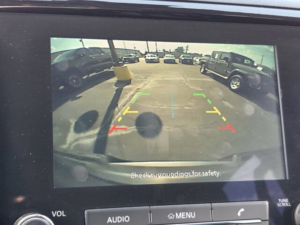 Used 2023 Nissan Frontier SV w/ Technology Package RWD image 20