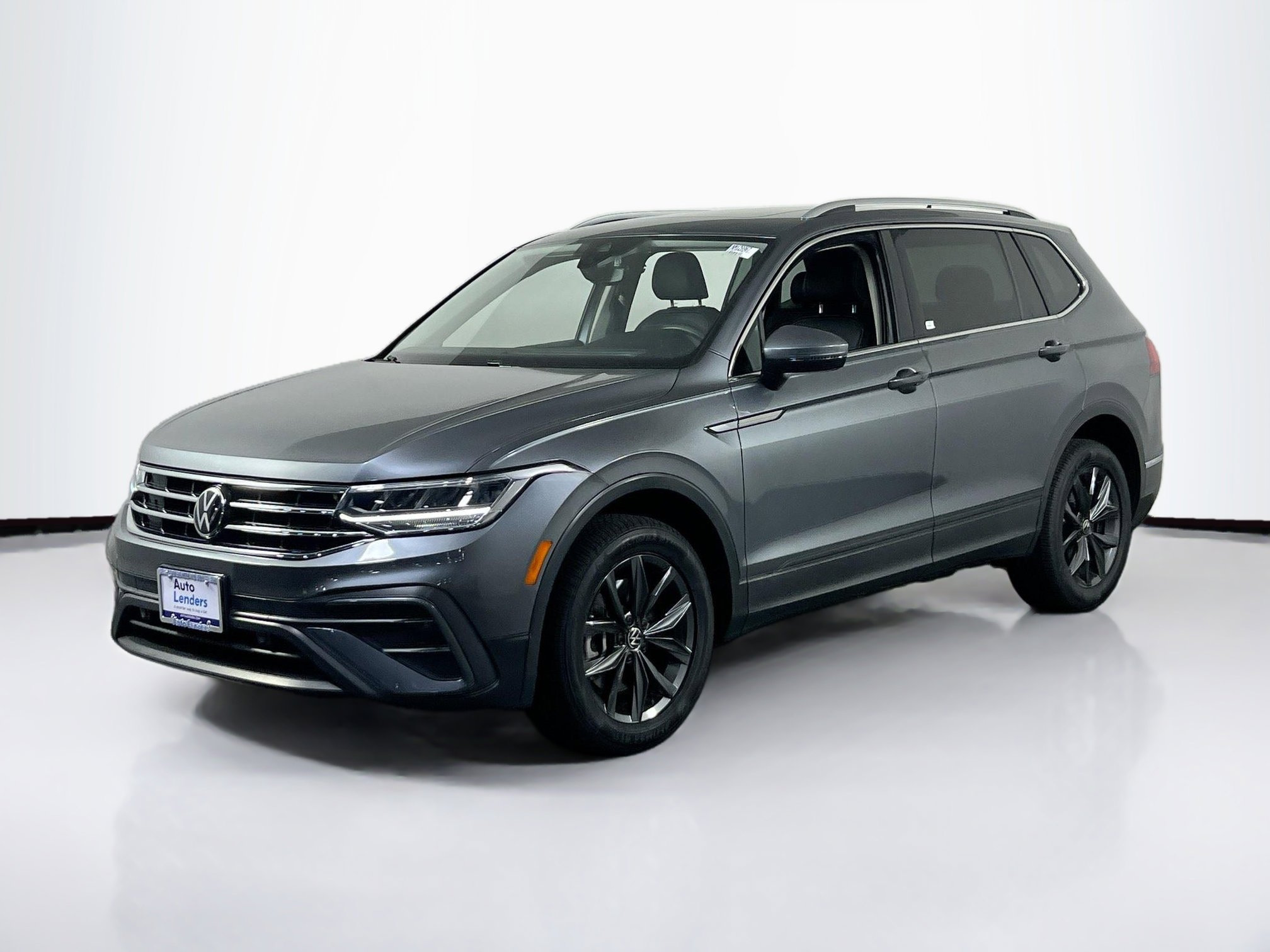 Used 2022 Volkswagen Tiguan SE
