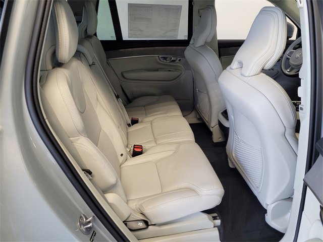 New 2026 Volvo XC90 B6 Ultra image 12