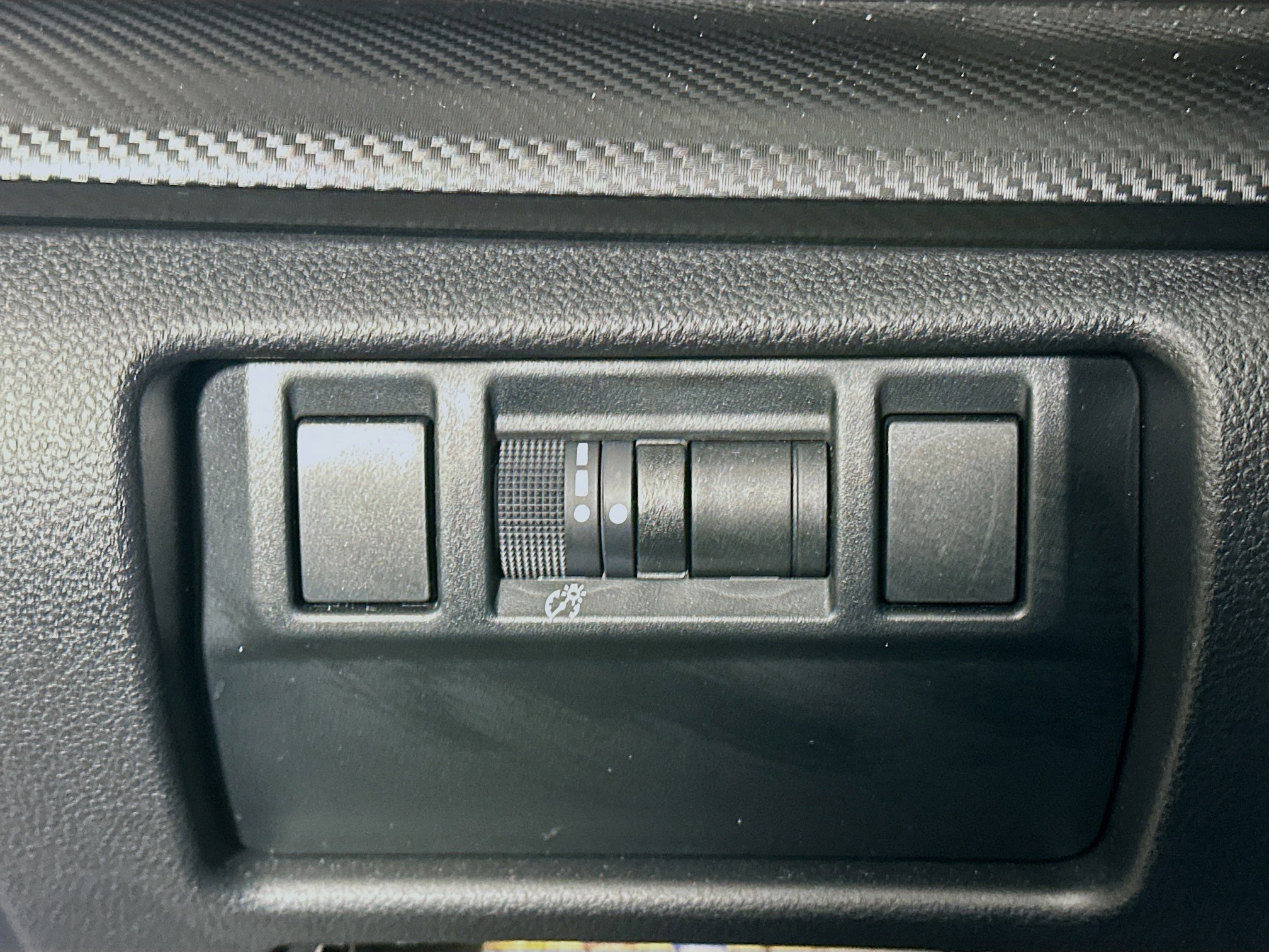 Used 2024 Subaru Crosstrek 2.0i Premium image 16