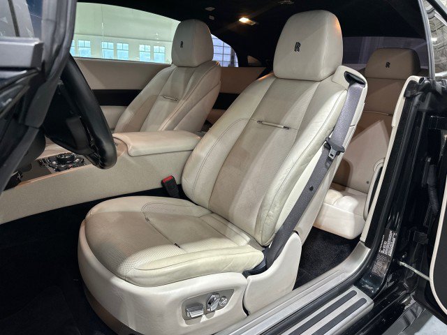 Used 2015 Rolls-Royce Wraith RWD image 51