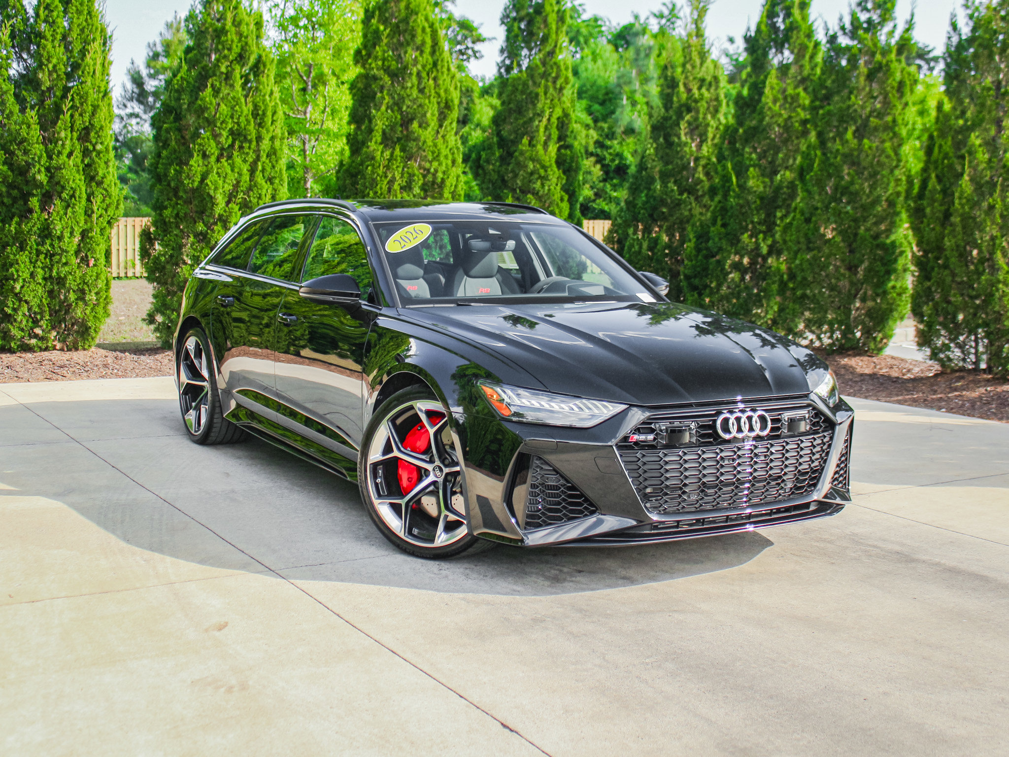 Used 2026 Audi RS 6 performance AWD/4WD image 2