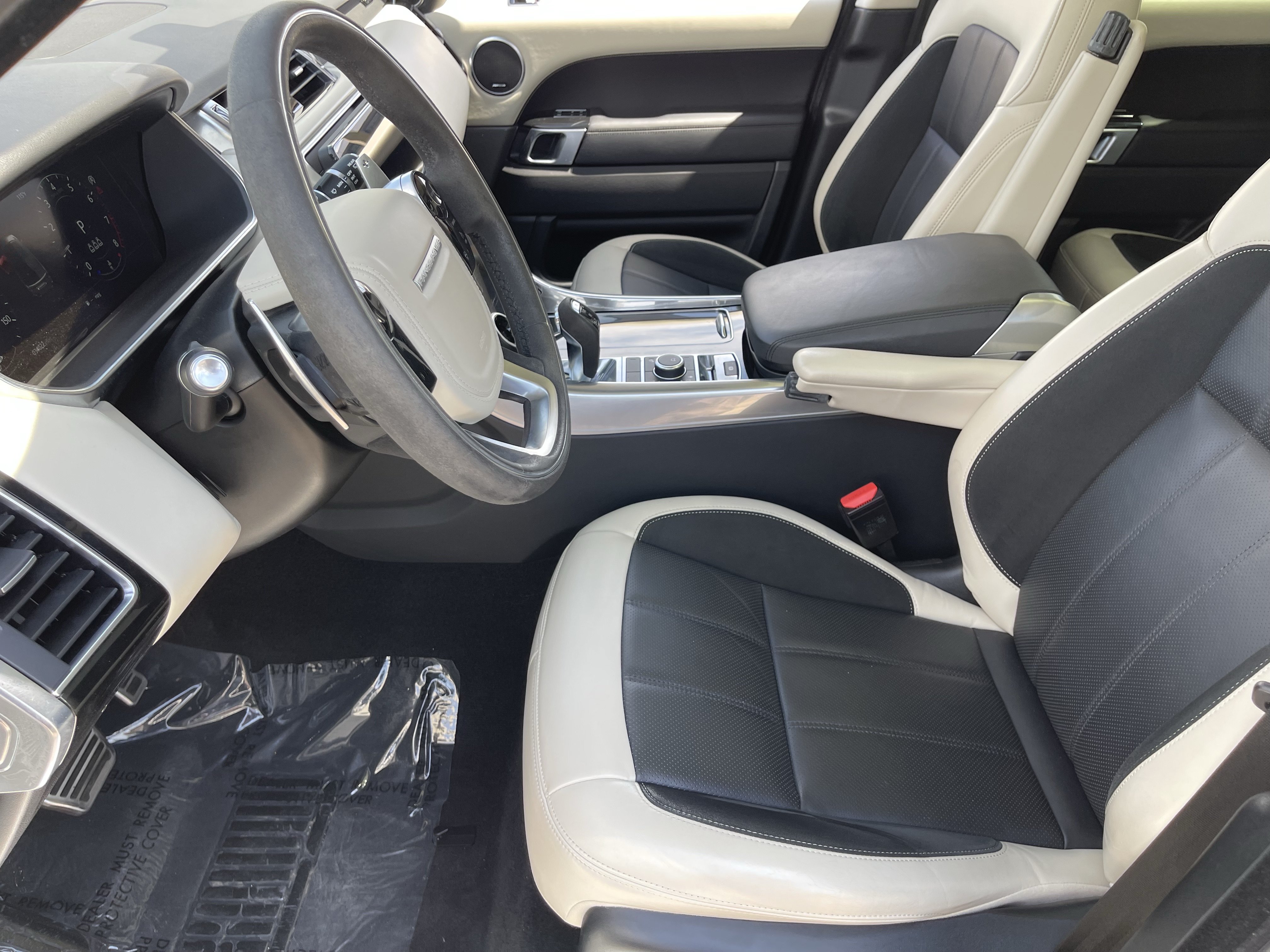 Used 2021 Land Rover Range Rover Sport HST AWD/4WD image 19