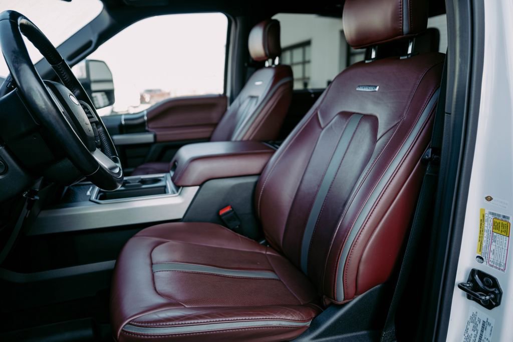 Used 2019 Ford F350 Platinum w/ Platinum Ultimate Package image 18