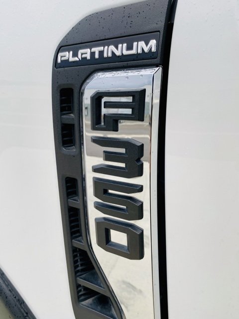 Used 2024 Ford F350 Platinum w/ Tremor Off-Road Package image 11