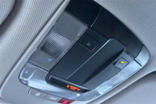 Used 2022 Kia Sorento S image 25