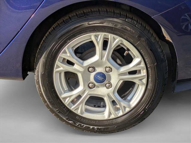Used 2016 Ford Fiesta SE image 7