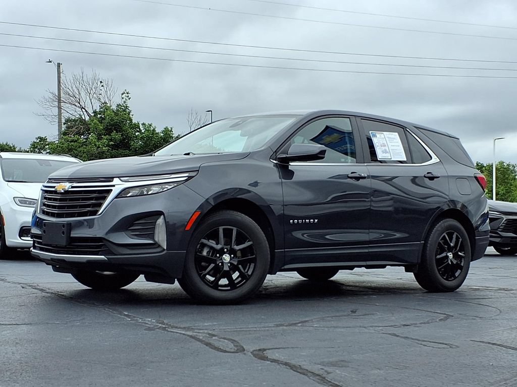 Used 2023 Chevrolet Equinox LT AWD/4WD image 2