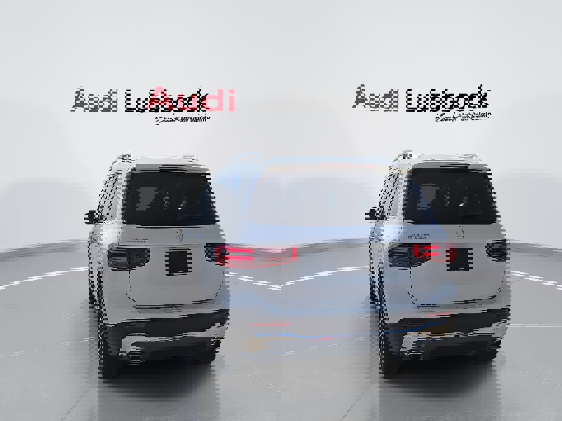 Used 2025 Mercedes-Benz GLB 250 image 7