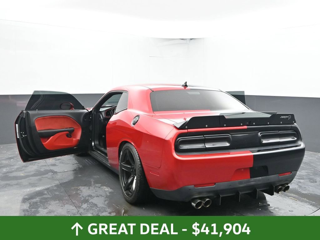 Used 2016 Dodge Challenger SRT Hellcat image 78