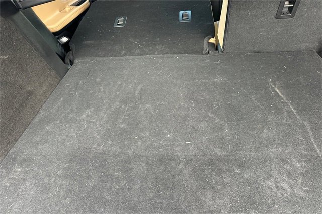 Used 2023 Lincoln Corsair Reserve w/ Equipment Group 201A image 15