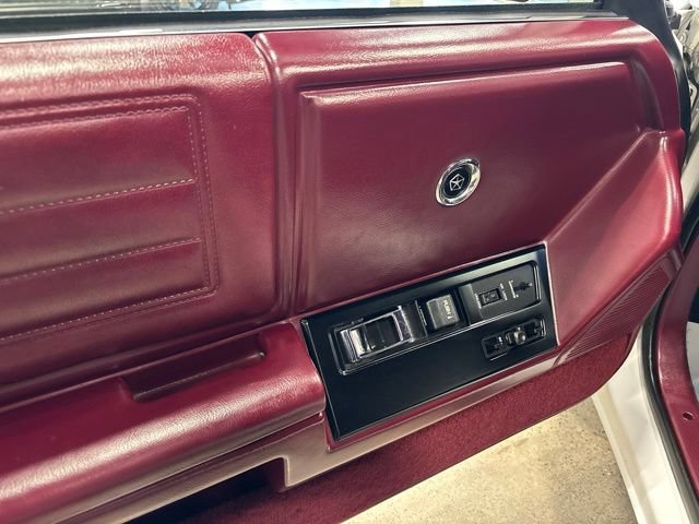 Used 1988 Chrysler LeBaron Convertible FWD image 12
