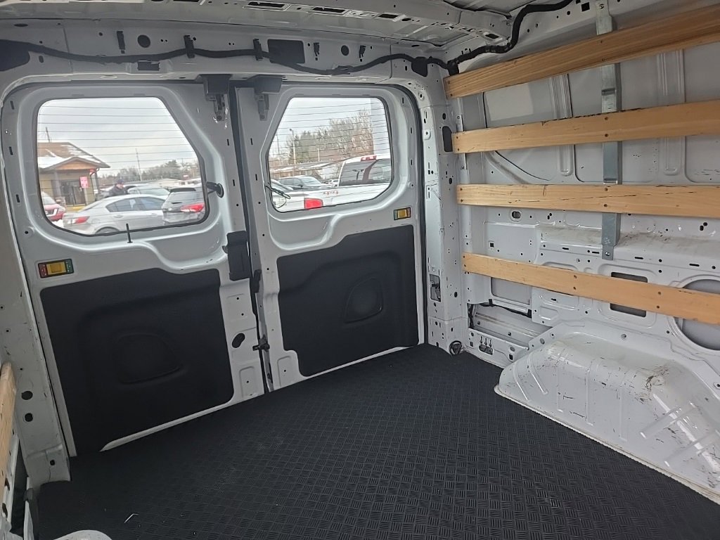 Used 2023 Ford Transit 250 Low Roof AWD w/ Exterior Upgrade Package image 25
