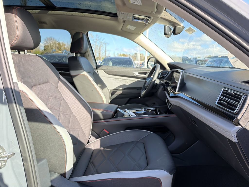 New 2026 Volkswagen Atlas Peak Edition image 21