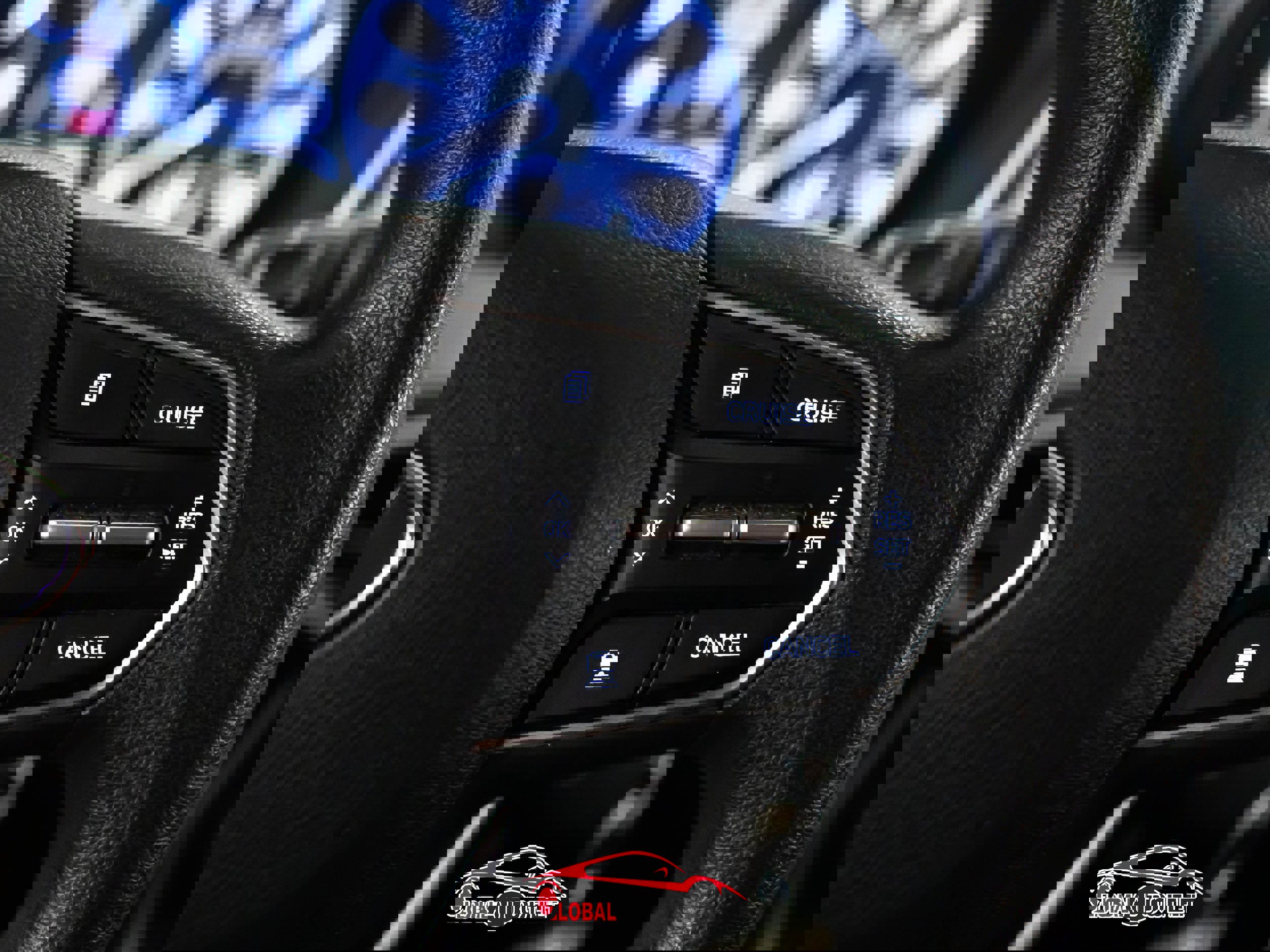 Used 2019 Hyundai Santa Fe SE image 25