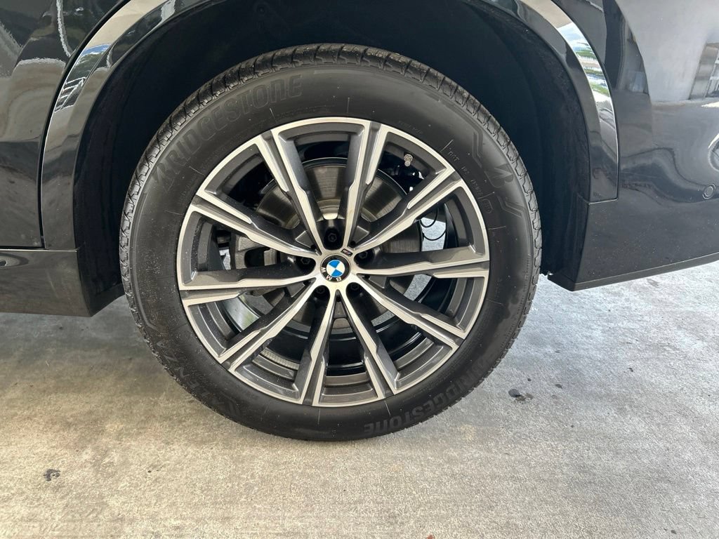 Used 2026 BMW X5 xDrive40i AWD/4WD image 17