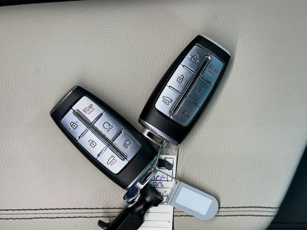 Used 2023 Genesis G70 2.0T w/ Sport Prestige Package image 36