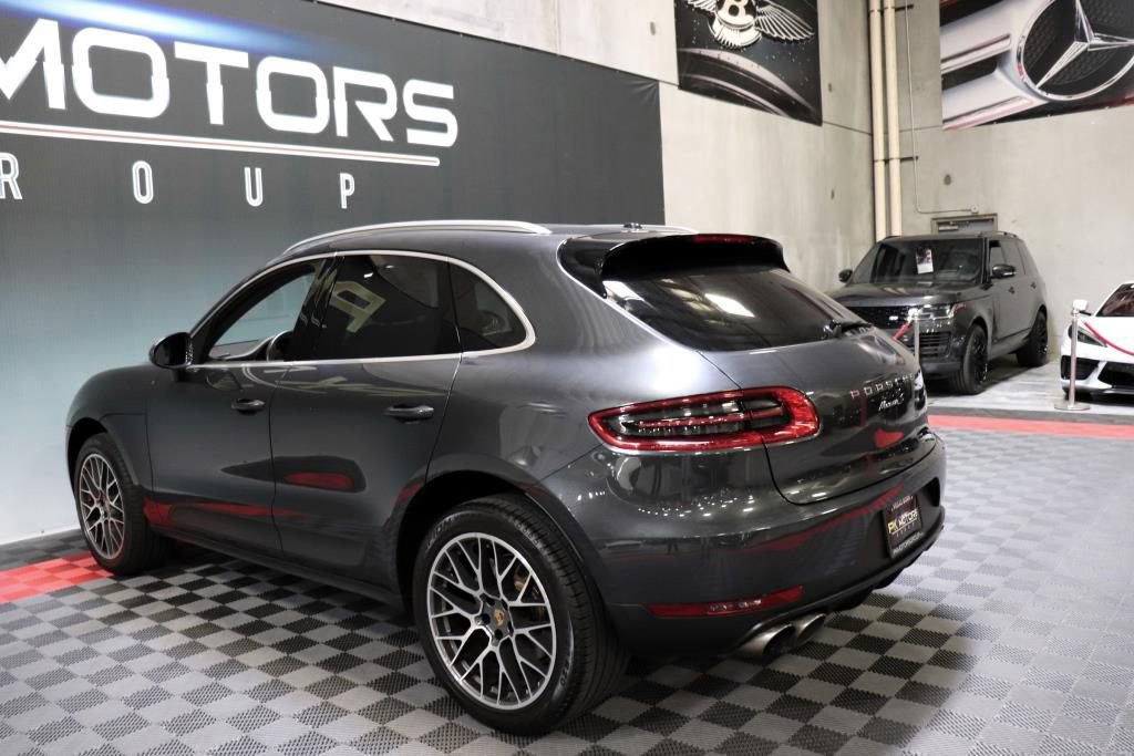 Used 2017 Porsche Macan S image 4