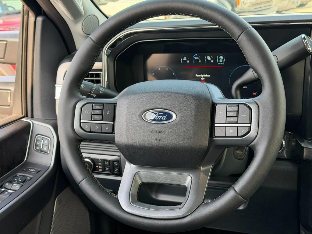 New 2026 Ford F250 Lariat w/ Chrome Package AWD/4WD image 7
