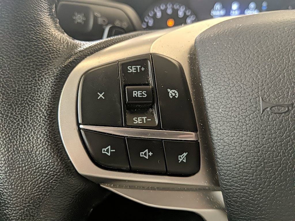 Used 2020 Ford Explorer XLT w/ Comfort Package image 19