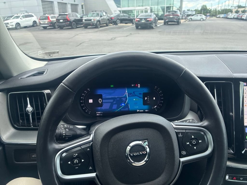 Used 2025 Volvo XC60 B5 Core w/ Protection Package Premier AWD/4WD image 19