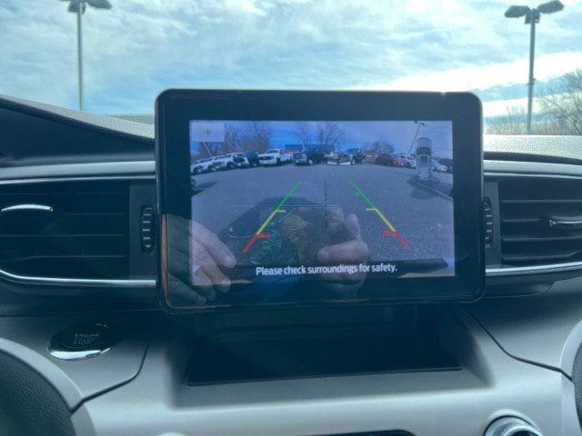 Certified 2022 Ford Explorer XLT w/ Equipment Group 202A AWD/4WD image 19