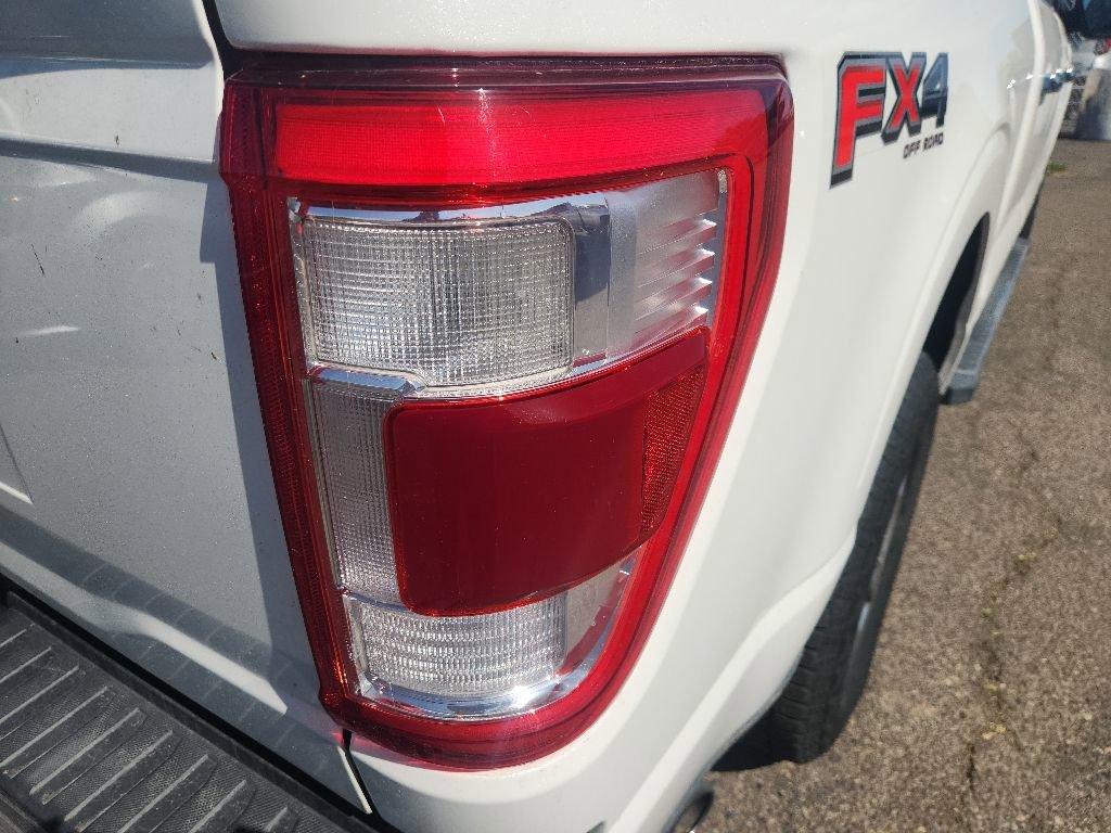 Used 2021 Ford F150 Lariat w/ Equipment Group 502A High AWD/4WD image 15