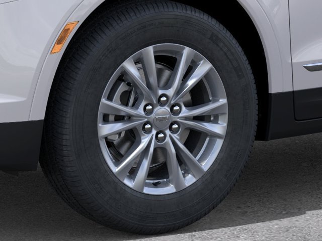 New 2026 Cadillac XT5 Luxury w/ LPO, Floor Liner Package AWD/4WD image 9