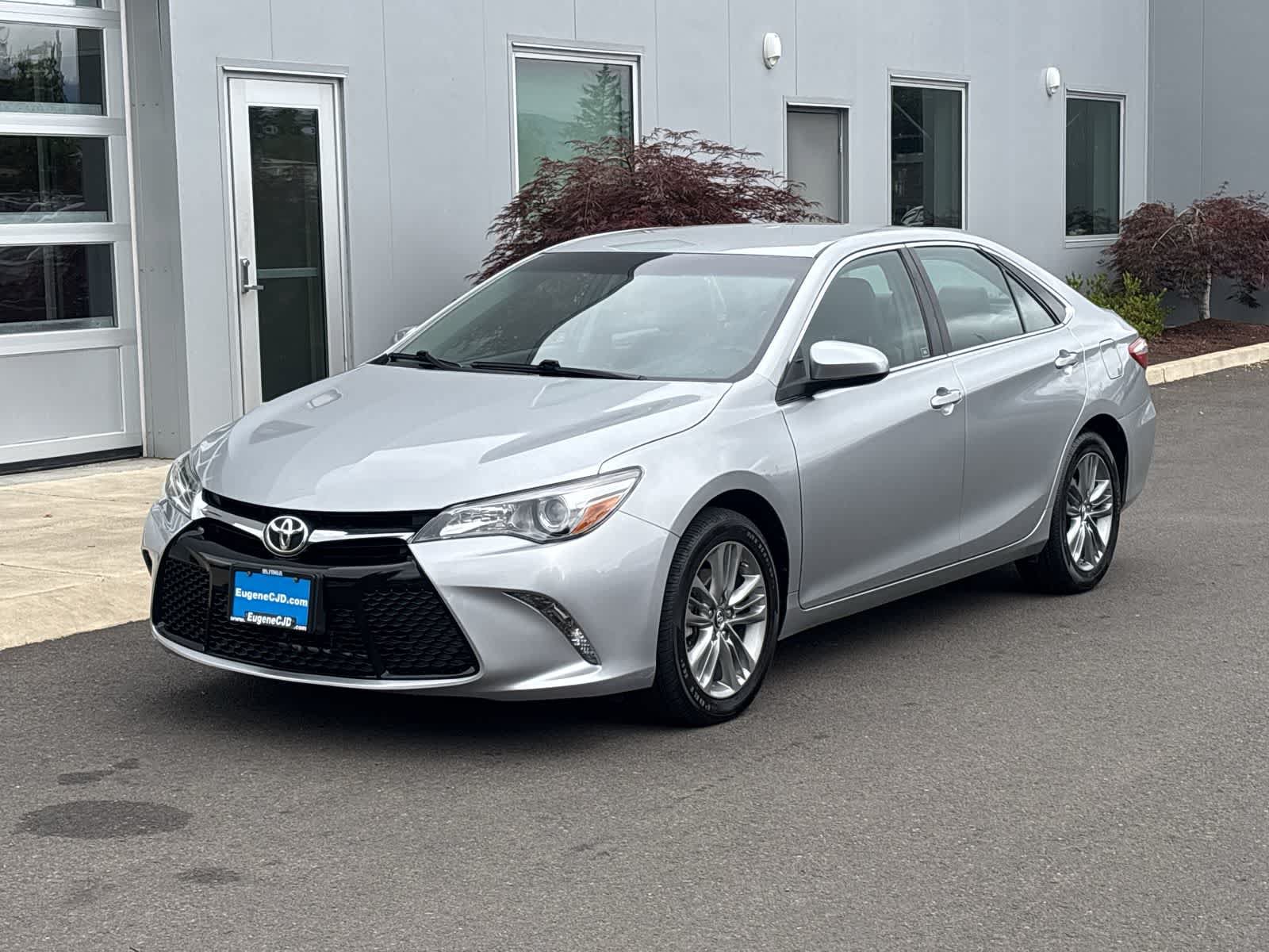 Used 2015 Toyota Camry SE