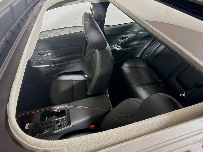 New 2026 Nissan Sentra SR w/ SR Premium Package FWD image 14