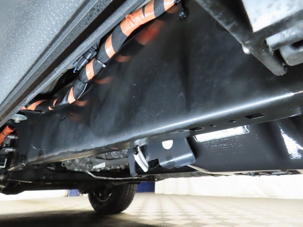 Used 2025 Ford F250 4x4 Crew Cab Super Duty image 10