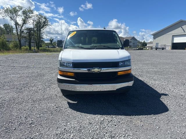 Used 2023 Chevrolet Express 2500 w/ Driver Convenience Package image 3