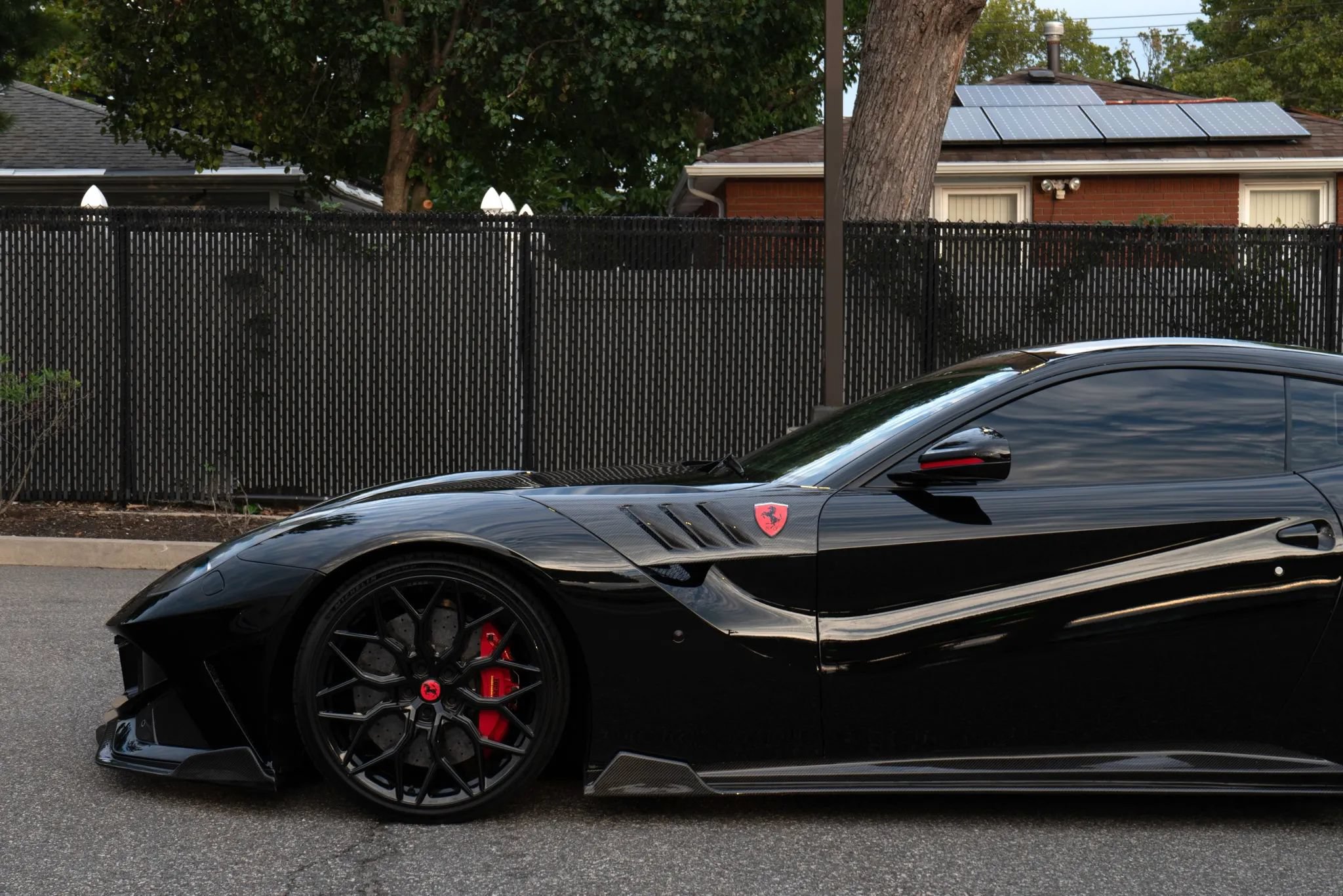 Used 2015 Ferrari F12 Berlinetta RWD image 36